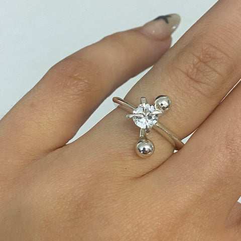 white topaz HOLLYWOOD, size J